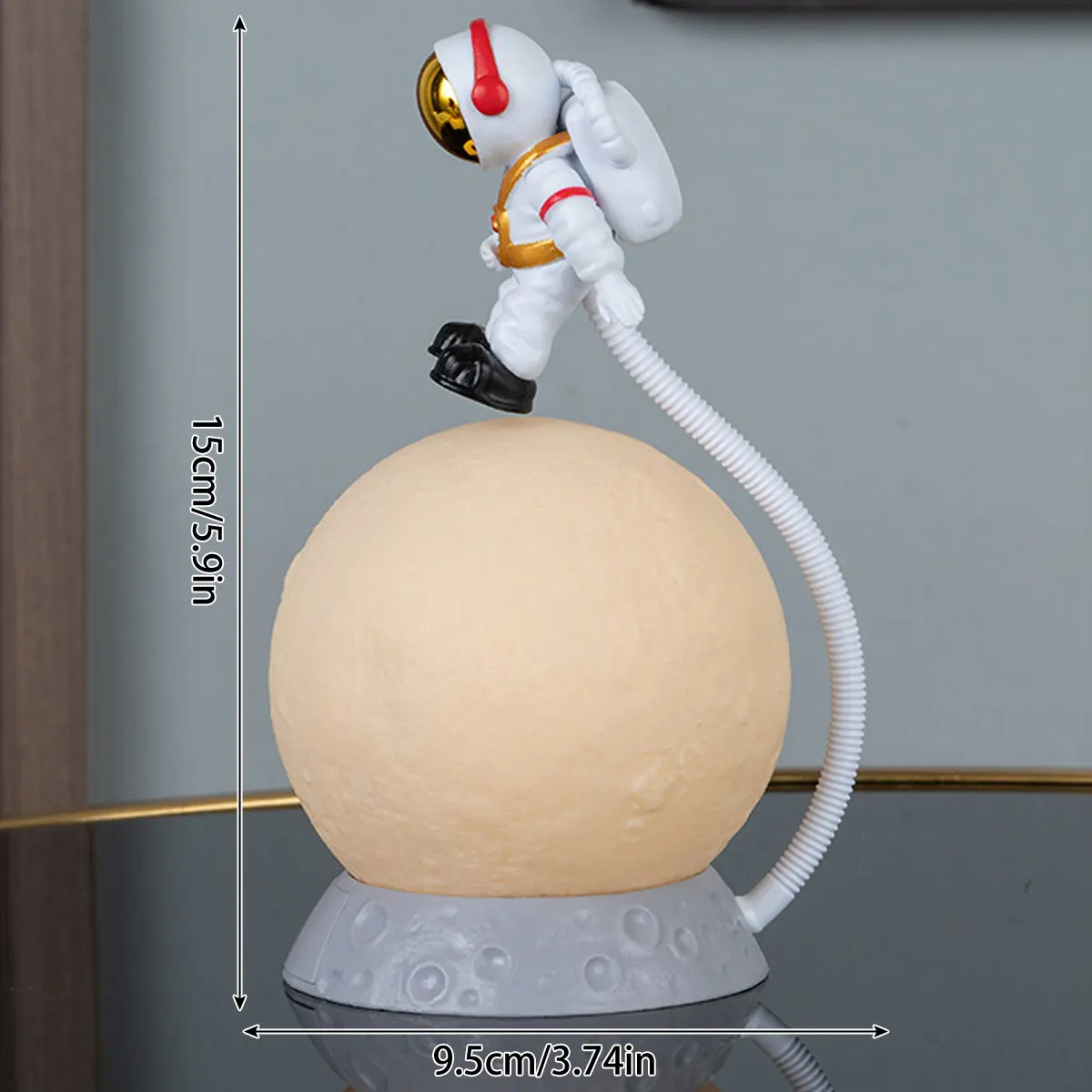 Astronaute 3d stéréo surround figurine rgb led lampe de nuit lévitation  magnétique sans fil Bluetooth haut-parleur flottant de soutien Tf Card